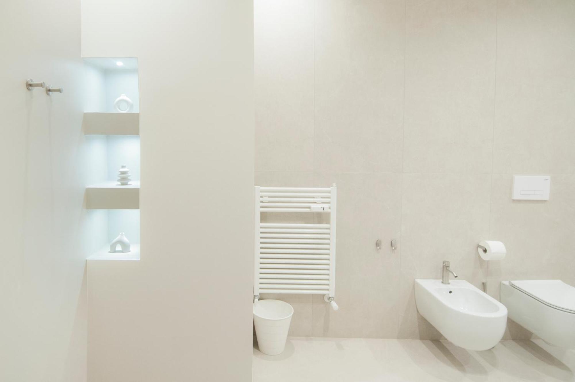 Zefiro - Saffi Design Apartments - Ambrogiohost Болоня Екстериор снимка
